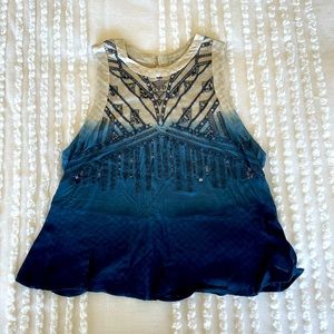 Ombré Detailed Tank